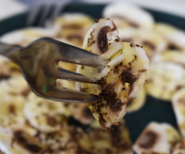 Carpaccio de champiñones con trufa de verano