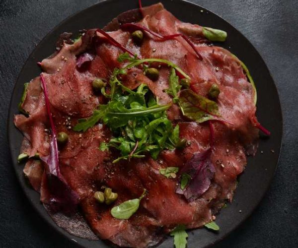 carpaccio de ternera con trufa negra